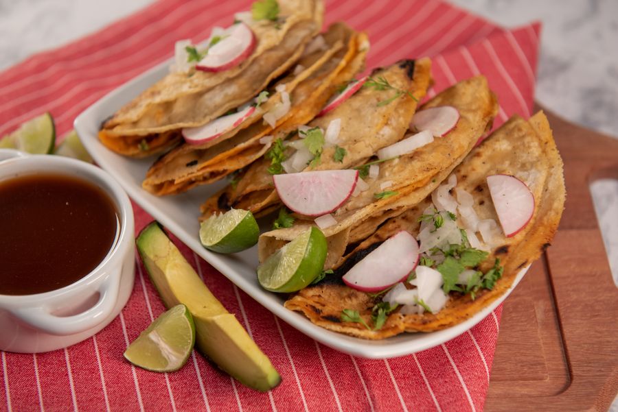 Tacos de carne asada